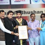 युवा समाजसेवक शिवराज काळभोर यांना अमेरिका अंतराष्ट्रीय विद्यापीठाची मानद डॉक्टरेट उपाधी