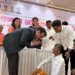 श्रीक्षेत्र थेऊर येथील ‘महाराजस्व समाधान शिबिराला’ नागरिकांचा उत्स्फूर्त प्रतिसाद; १००० पेक्षा जास्त नागरिकांनी घेतला लाभ